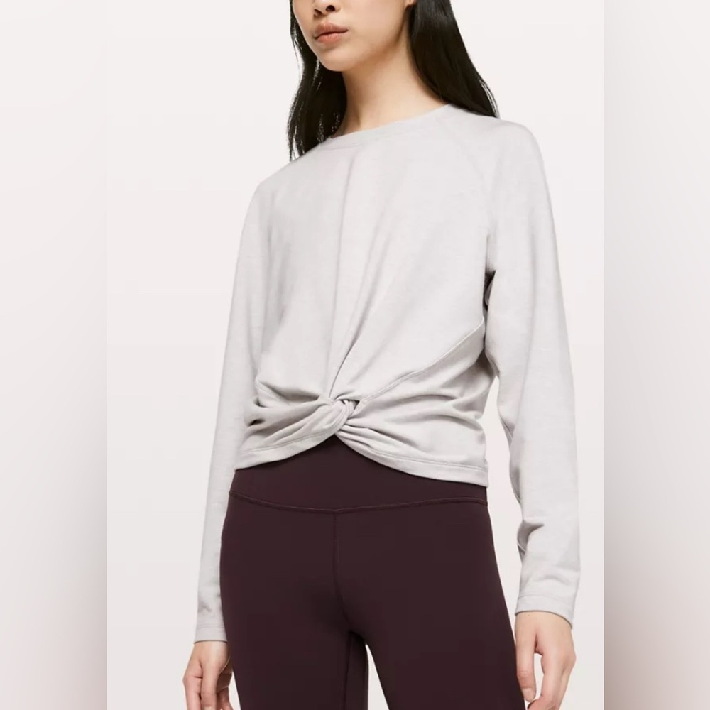 LuluLemon Tuck and Gather Pullover in Light Pink Size Small